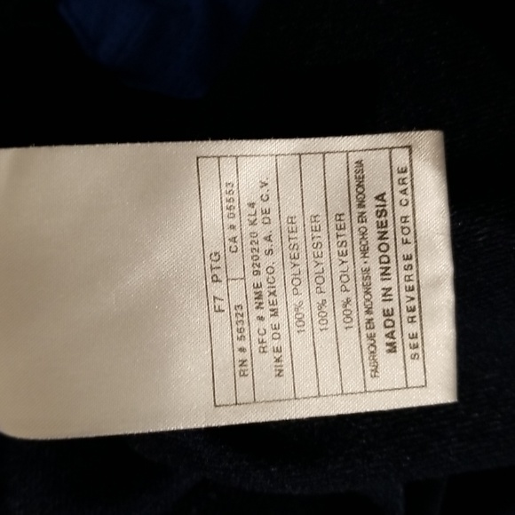 Vintage Nike Spellout Men's Sweater Top / Sz M / Dark blue, medium blue,… - Picture 8 of 17